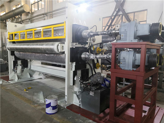6000mm Koruyucu Kumaş Kumaş Kabartma Makinesi